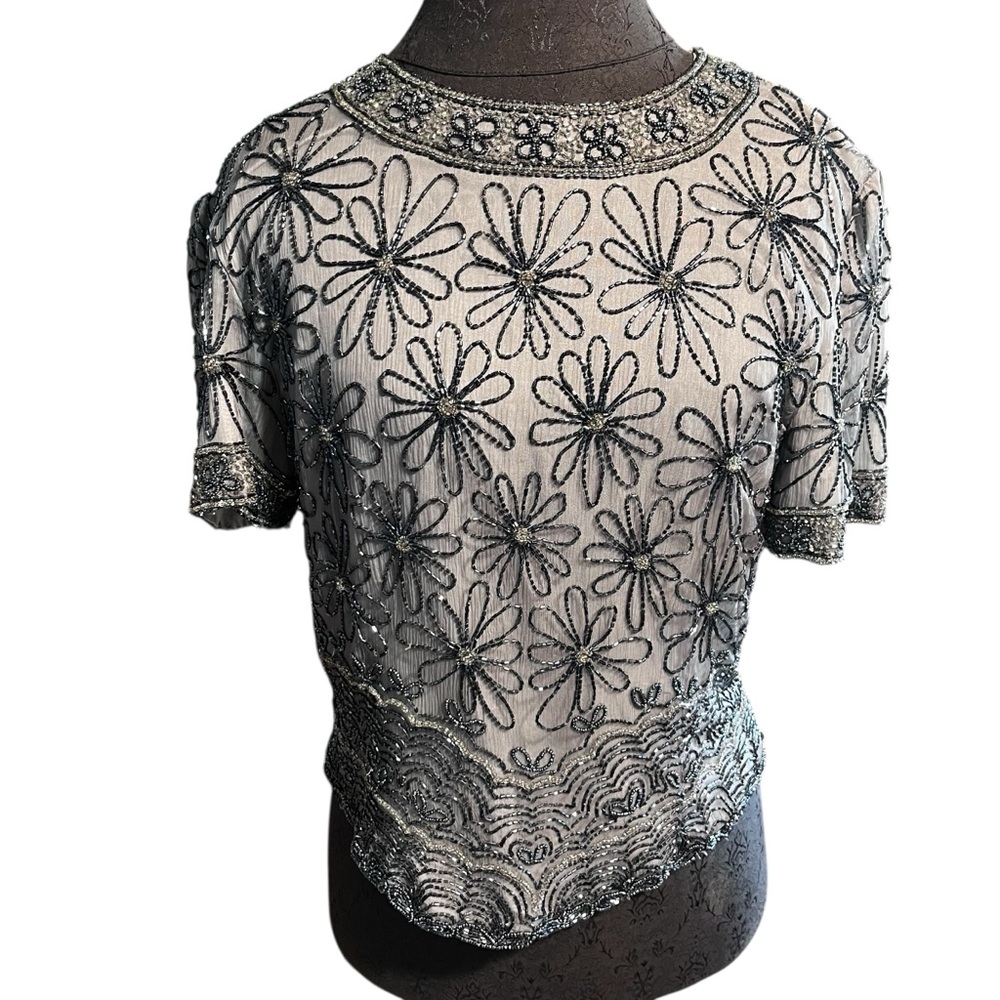 Vintage Silk Short Sleeve Beaded Black Daisy Pattern Top  Small